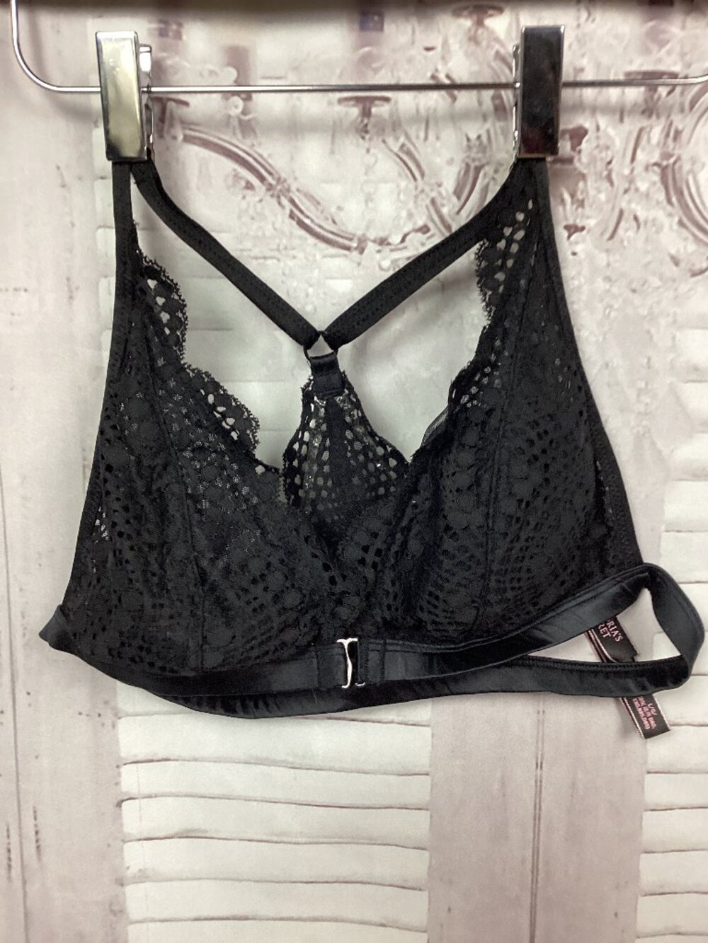 Victoria's Secret Black Lace Bralette L